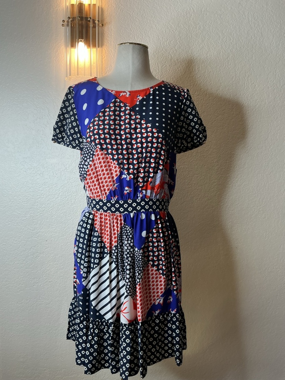 Juicy zcPatchwork Print Short Sleeve Dress in Navy and Red